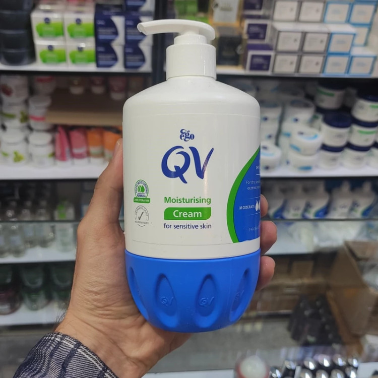 کرم مرطوب کننده و آبرسان کیو وی اورجینال500 میل