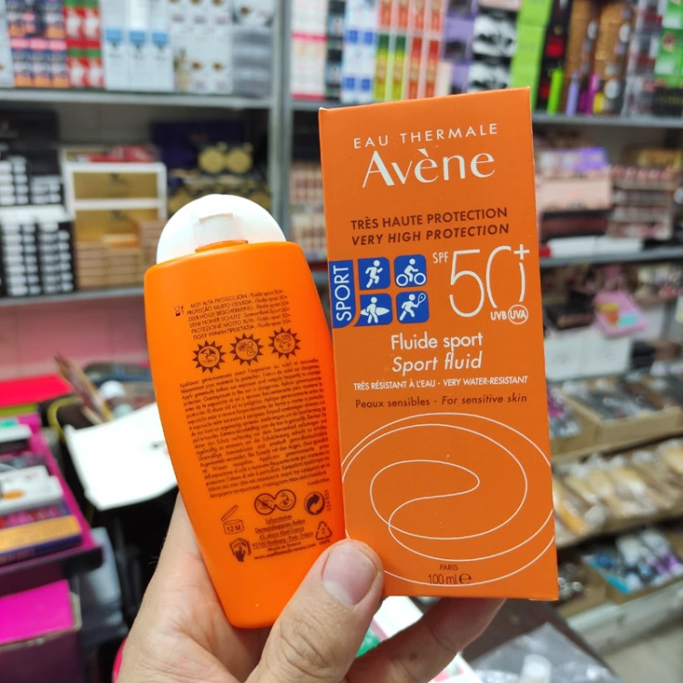 ضد آفتاب اون اسپورت بی رنگ SPF 50 فرانسه