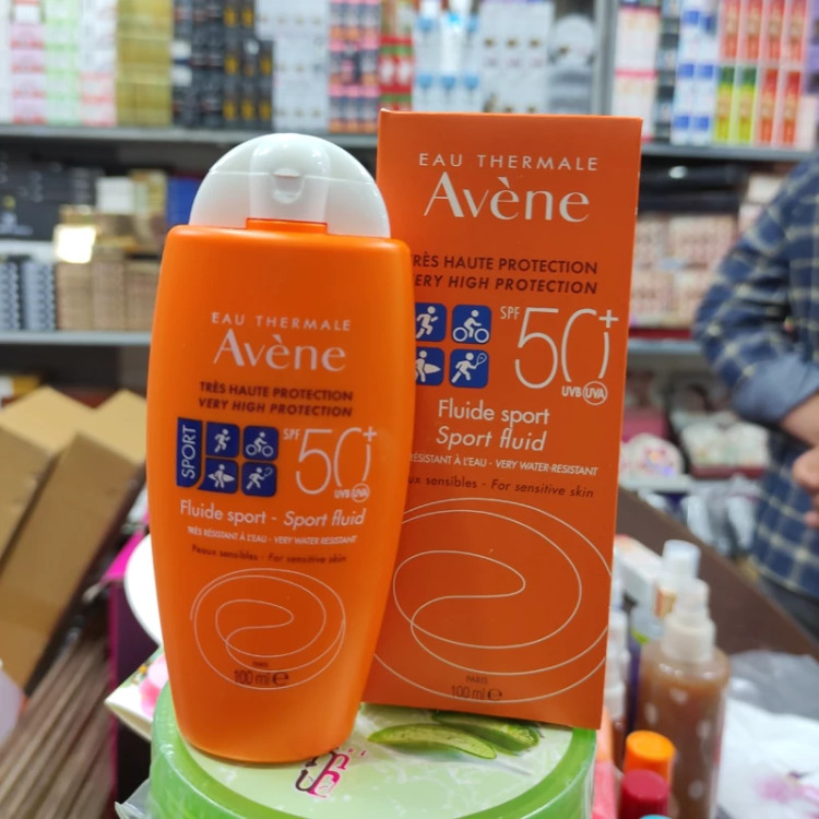 ضد آفتاب اون اسپورت بی رنگ SPF 50 فرانسه