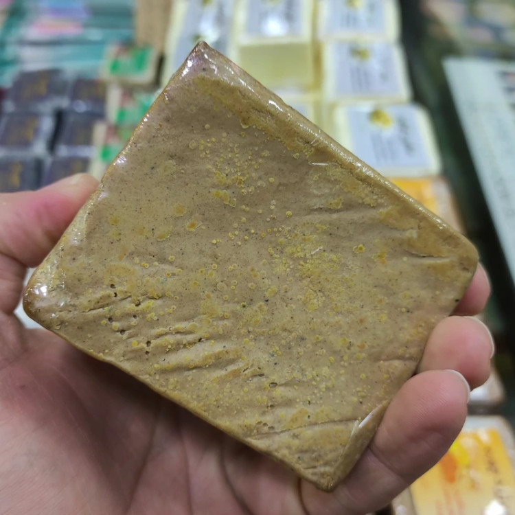 صابون زرد چوبه سنتی 200 گرمی