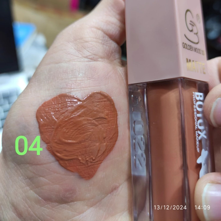 رژلب مایع بوتاکسی گلدن مود فرانسه