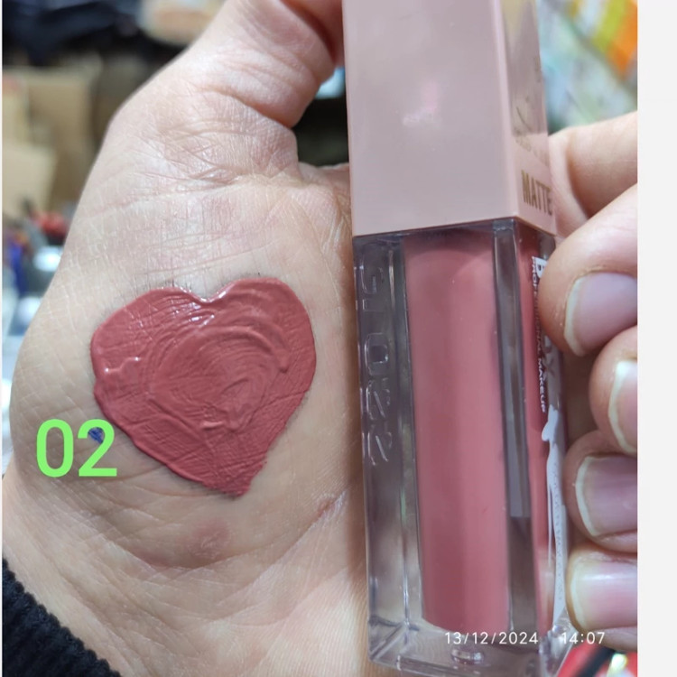 رژلب مایع بوتاکسی گلدن مود فرانسه