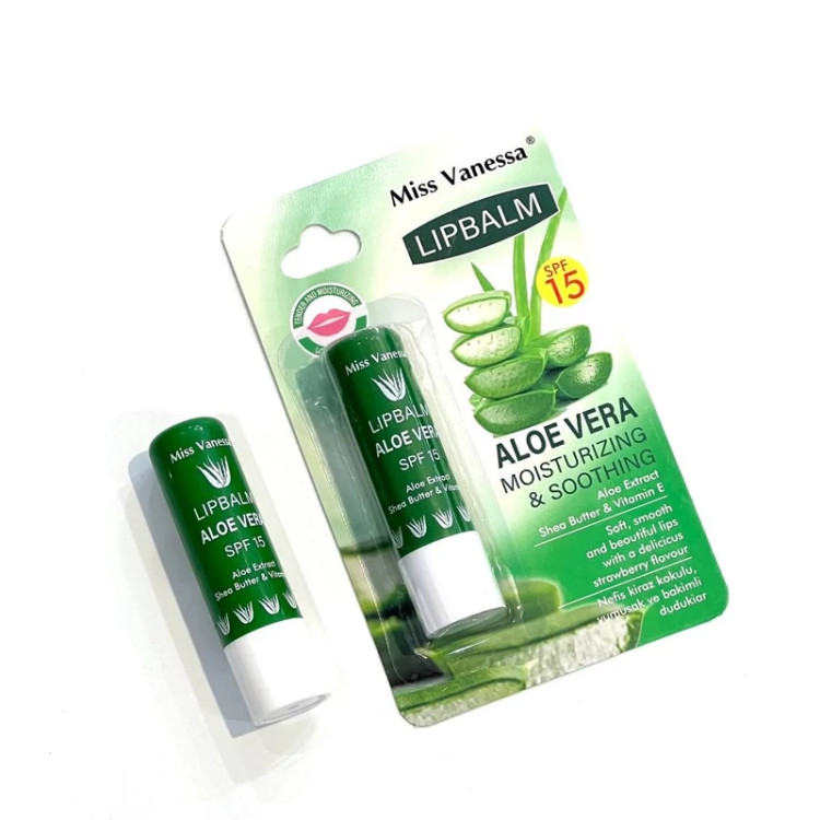 بالم لب جامد میسس وانیسا SPF 15 با دو عصاره الوئه ورا و گیلاس مواد گیاهی و مرکباتی بدون پارابن و سیلیکون
