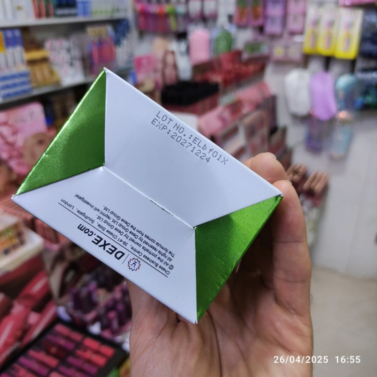 شامپو رنگ مشکی دکس 400 میل( شامپو سیب دکس)