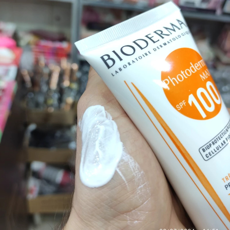 ضدآفتاب بیودرما SPF 100 فتودرم مکس 100 میل شیر و جلبک