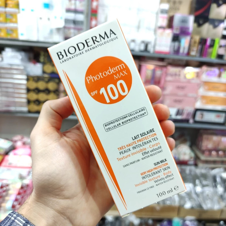 ضدآفتاب بیودرما SPF 100 فتودرم مکس 100 میل شیر و جلبک