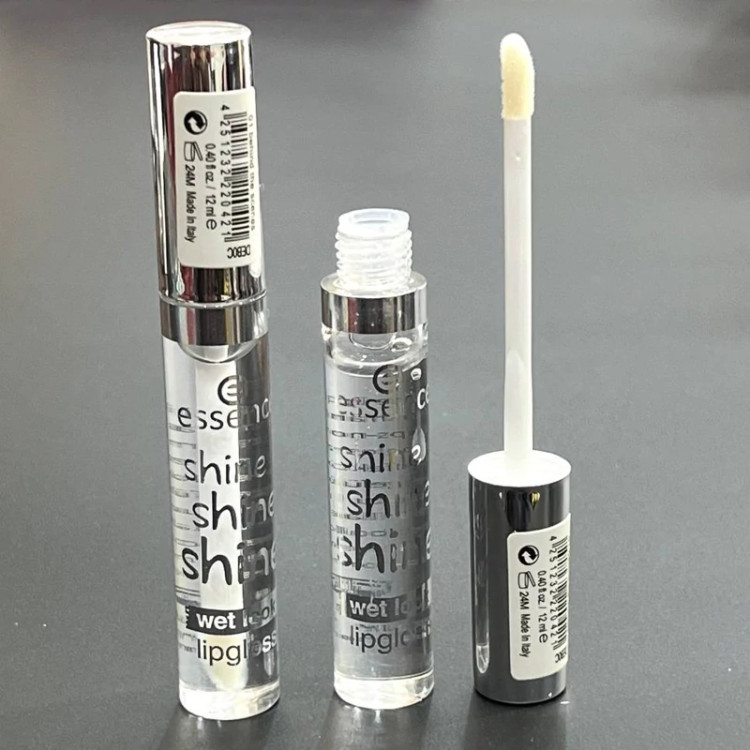 برق لب ویتامینه اسنس essence