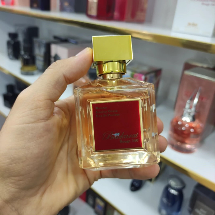 ادکلن باکارات رژ سفید 540 شرکت جسیکا تواین فرانسه اصلی