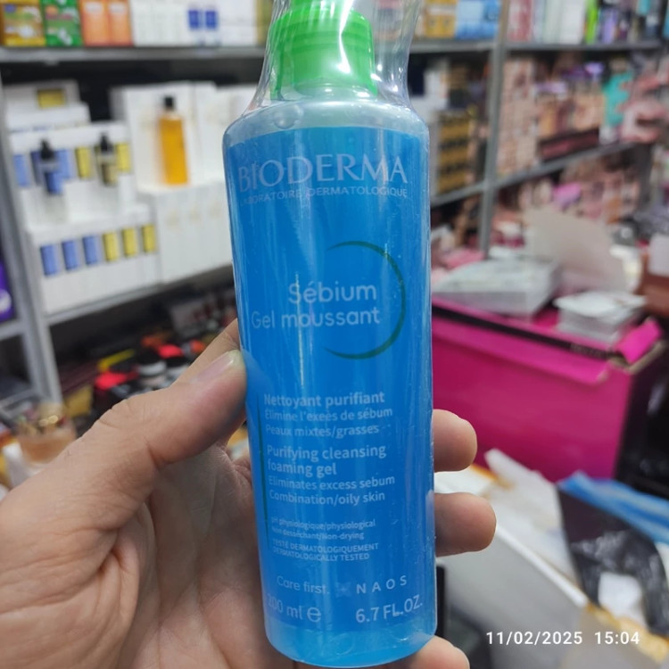 ژل شتسشوی صورت بایودرما