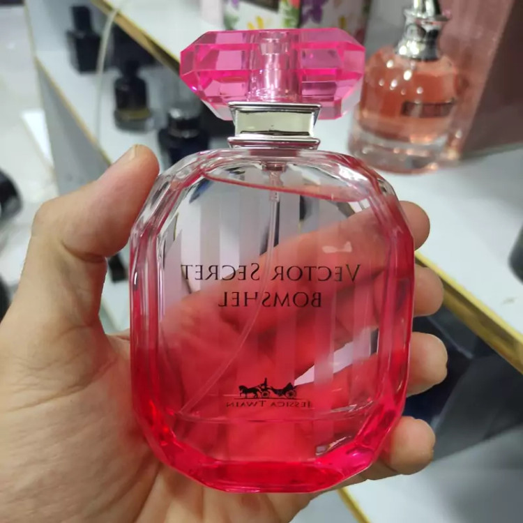 ادکلن ویکتوریا سکرت بامبشل جسیکا