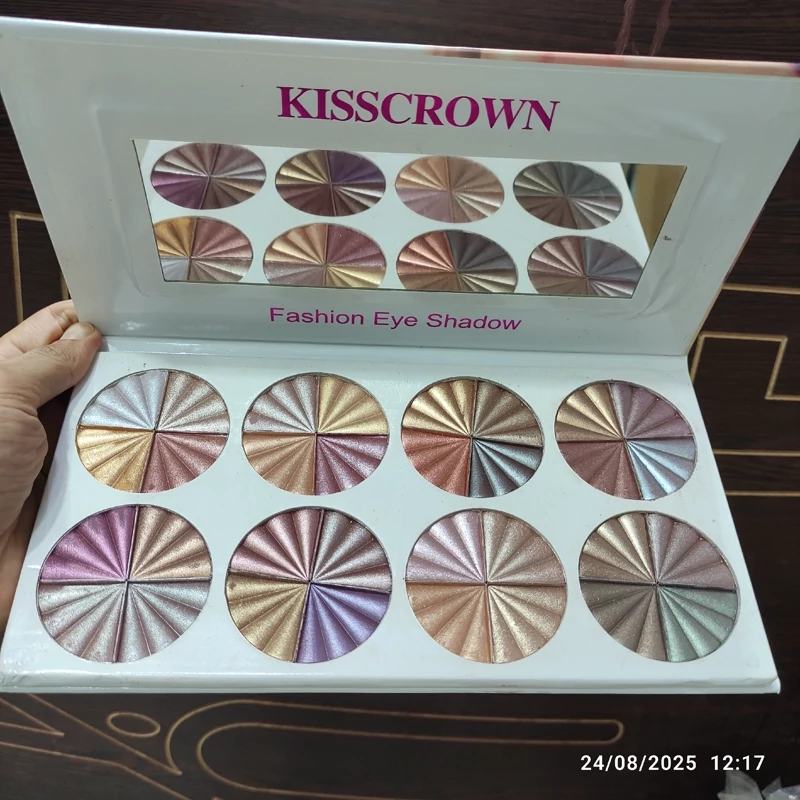 پالت سایه 32 رنگ kiss crown