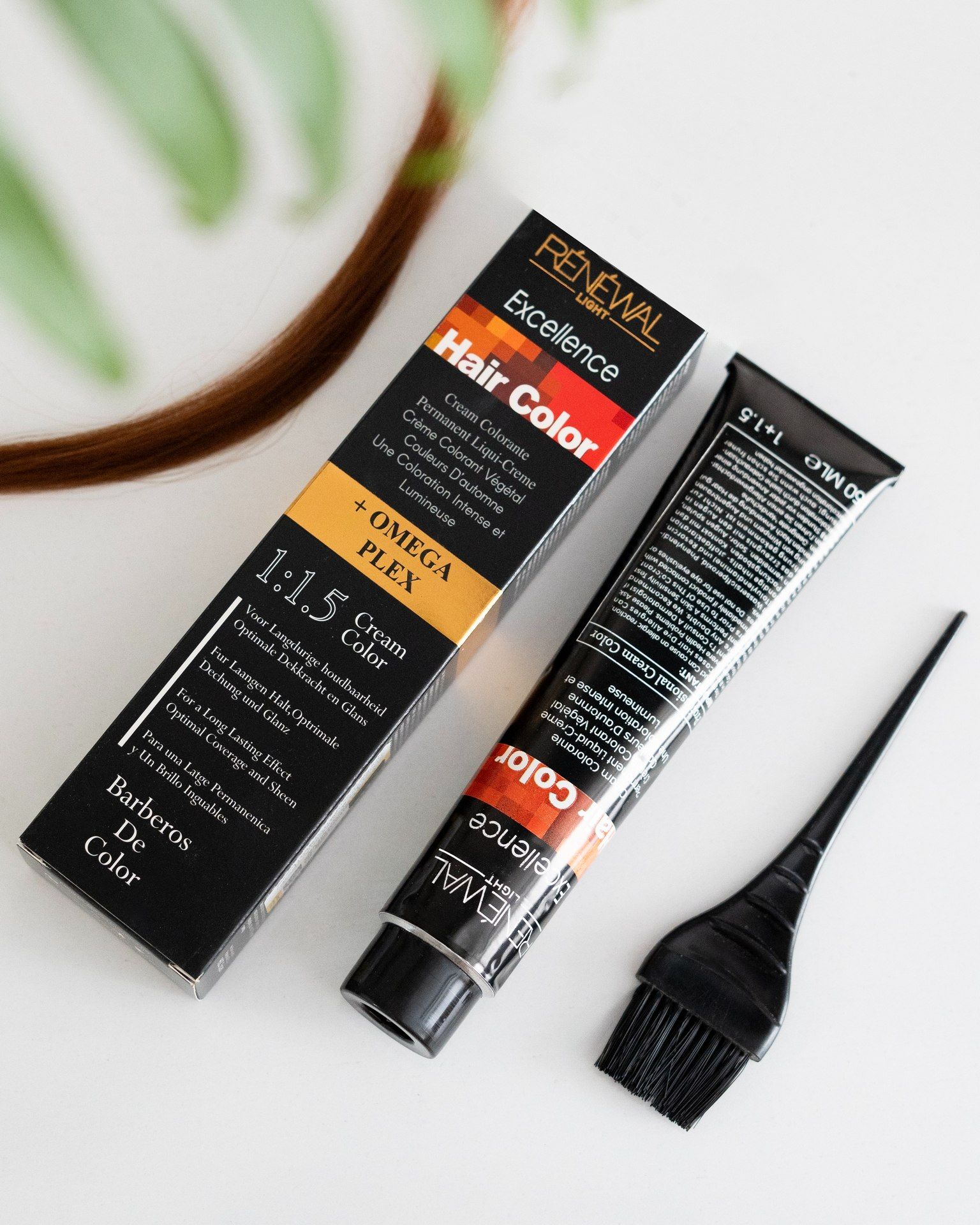 RENEWAL LIGHT Excellence Hair Color